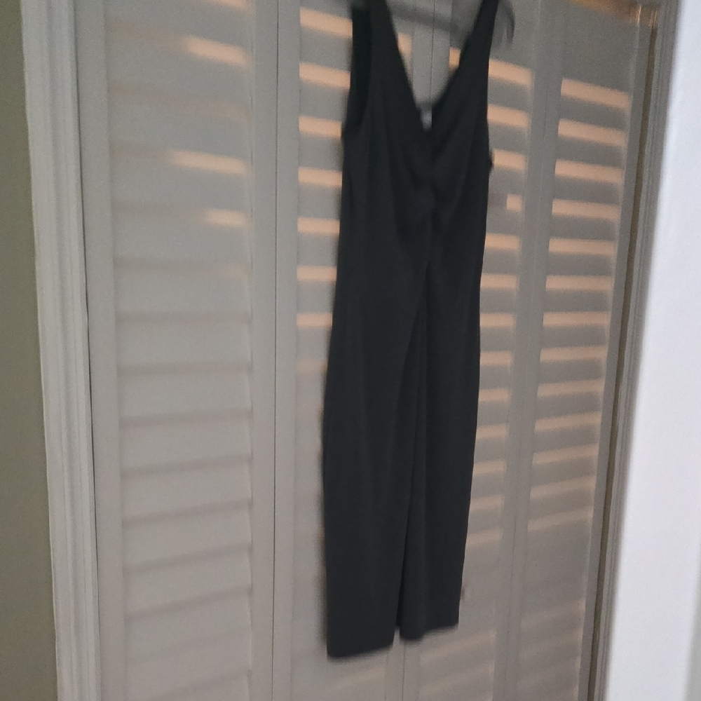 Gilli Green Midi Dress